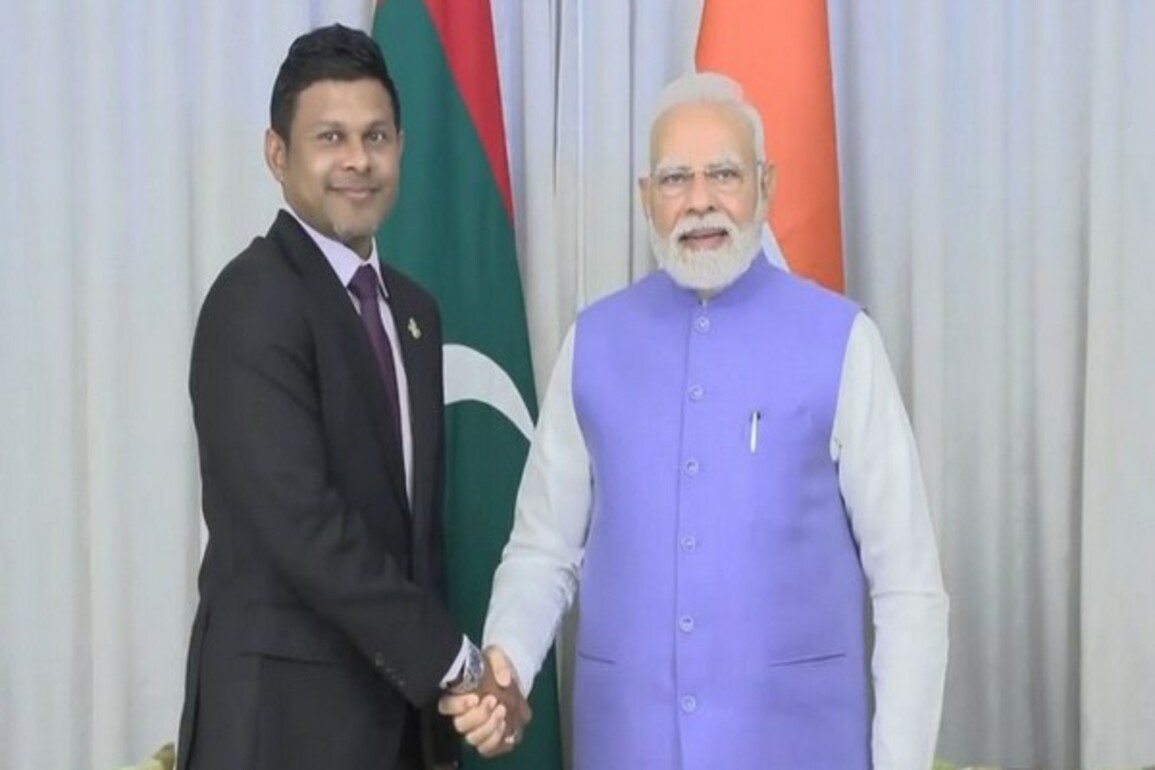 PM Modi meets Maldives VP Latheef; holds discussions on infrastructure, climate change