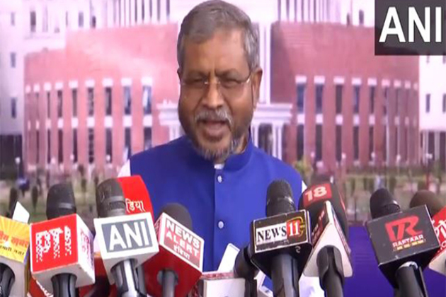 "Law and order situation is in chaos in the state:" Babulal Marandi slams Soren's party
