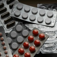 Trump eyes steep tariffs on imported drugs, sparking cost concerns