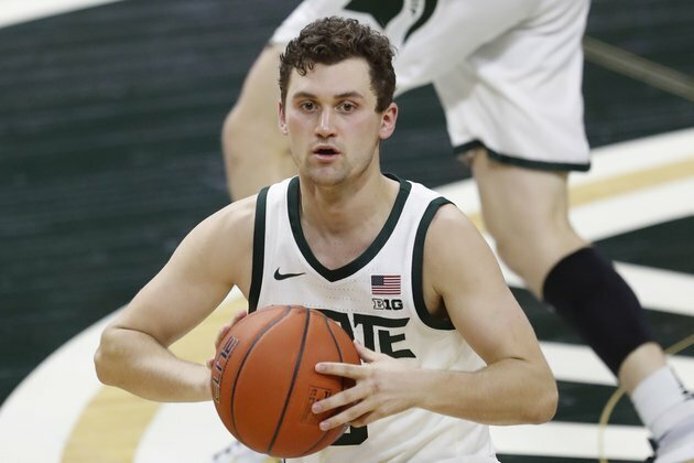 No. 13 Michigan State seeks 2-0 start vs. Notre Dame