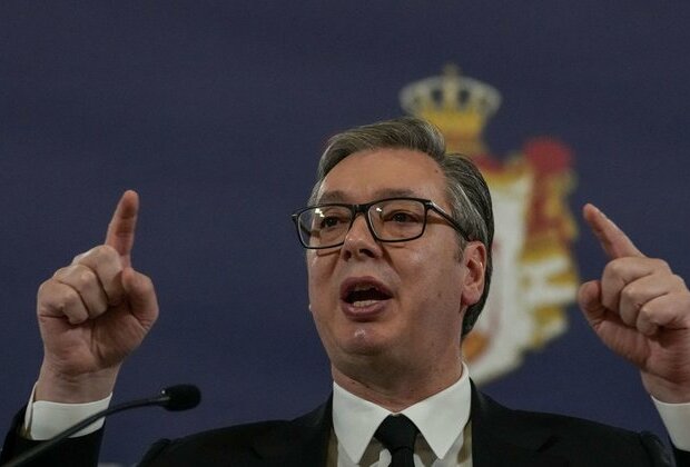 Color revolution being attempted in Serbia Vucic