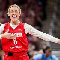 Fever guard Sophie Cunningham signs podcast deal