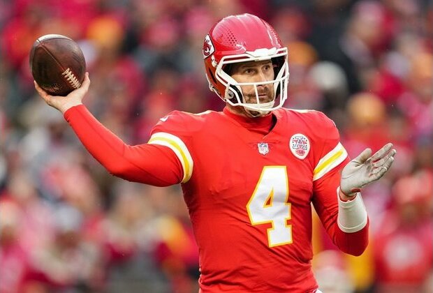 Chiefs backup QB Chad Henne retires after 15 seasons