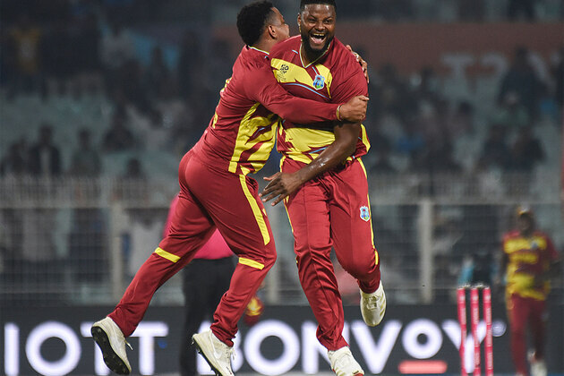 T20 WC: Sherfane Rutherford, bowlers power Windies to 30-run win over England