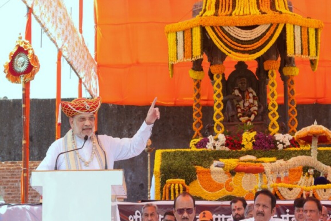 PM Modi carrying forward Shivaji Maharaj's struggle for Swaraj, Swadharma and Swabhasha: Amit Shah