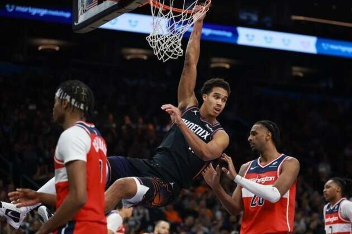Royce O'Neale, Suns stay hot with rout of Wizards