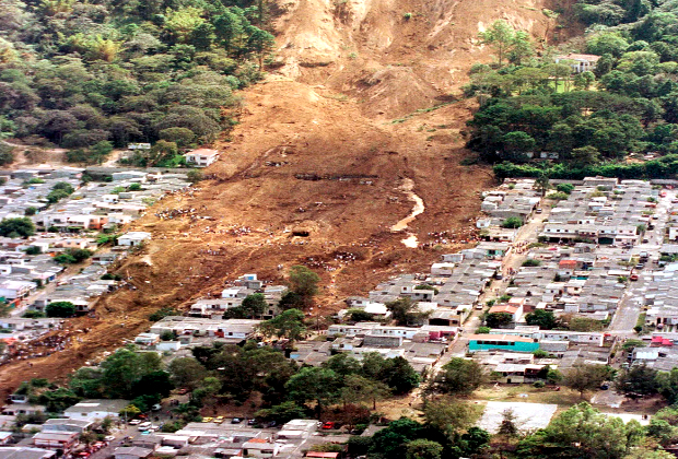 Rescuers recover 1 body, search for 28 others in China landslide