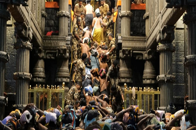 Sabarimala sees nearly five lakh pilgrims since opening of Mandala-Makaravilakku season