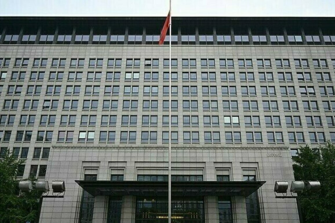 Beijing warns of retaliation over US tariff ultimatums