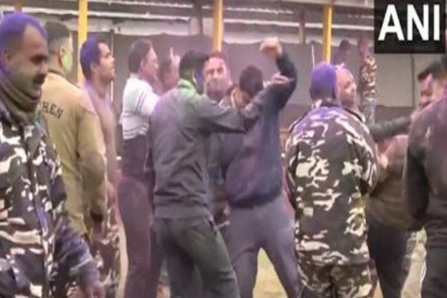 J-K: Sashastra Seema Bal soldiers celebrate Holi in Srinagar