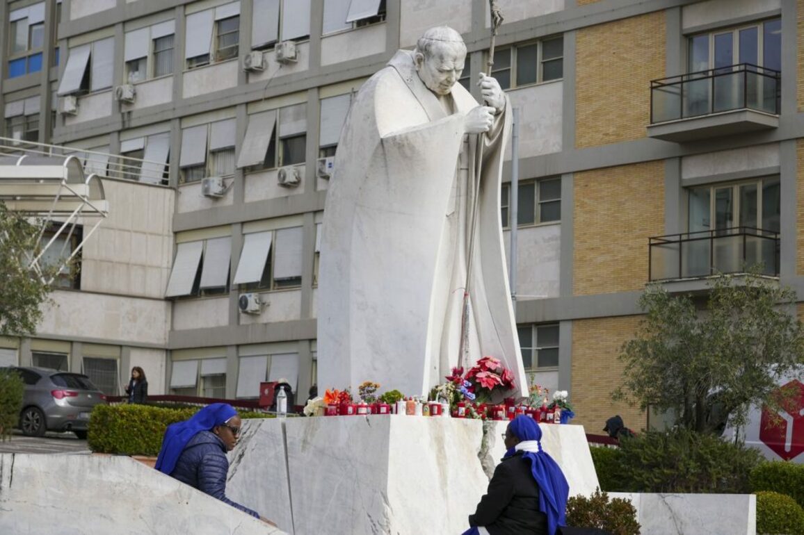 Doctors say Pope Francis to be released from the hospital on Sunday