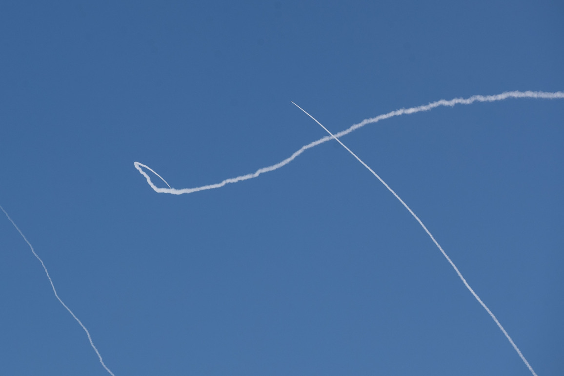 (SpotNews) ISRAEL-TEL AVIV-IRANIAN MISSILE ATTACK
