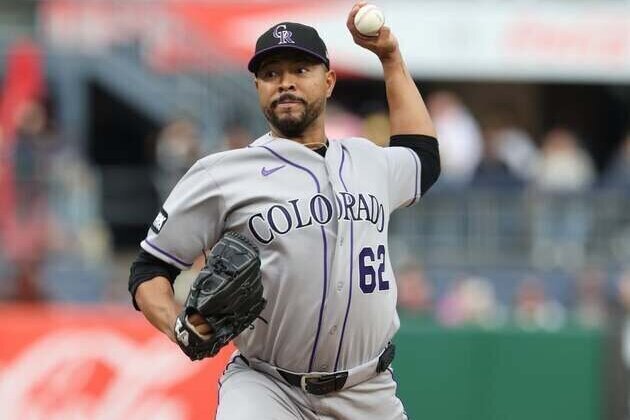 Rockies intent on altering fortunes at home in matchup vs. Rangers