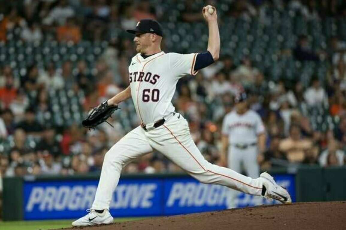 Mariners open big series vs. division-leading Astros