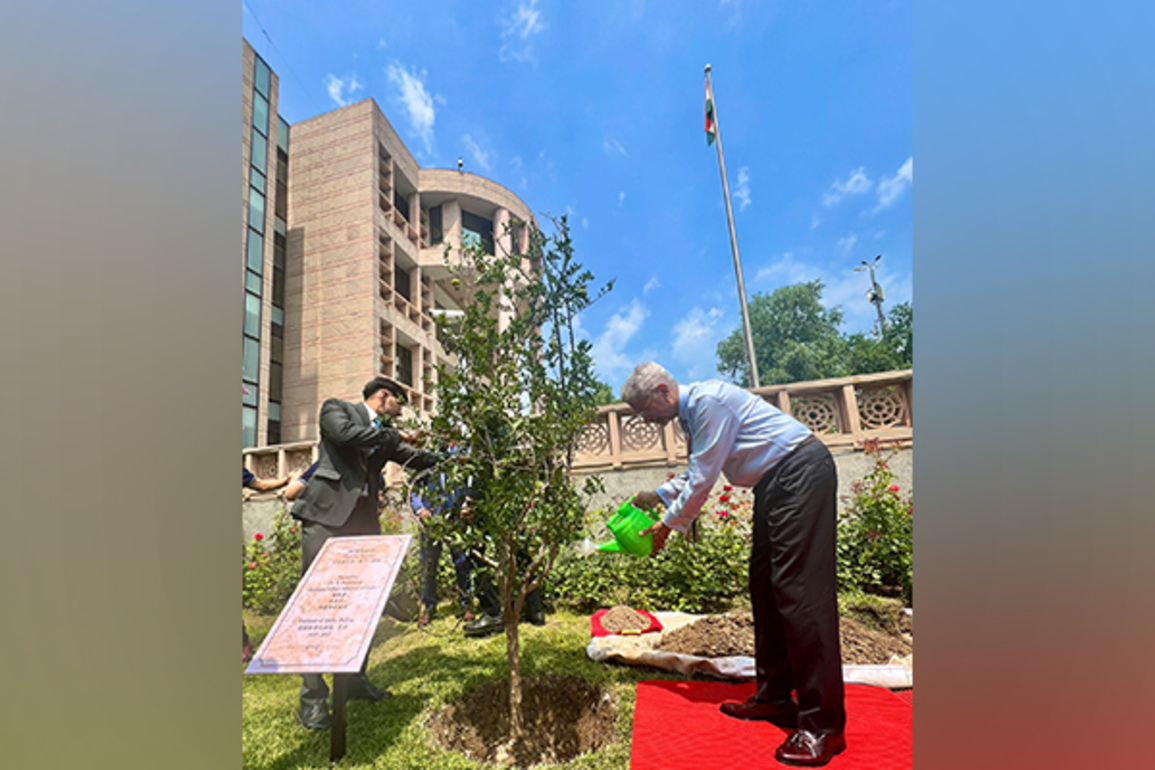 EAM Jaishankar plants pomegranate sapling in China, interacts with Indian Embassy officials