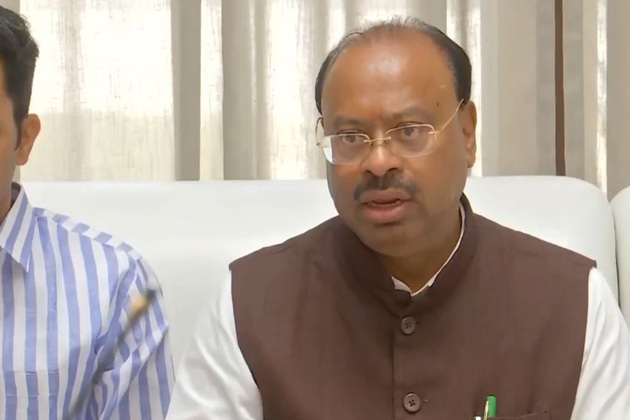 "Call for 'Swadeshi": Maharashtra Minister Bawankule backs PM Modi's push to curb foreign imports in favour of local resources