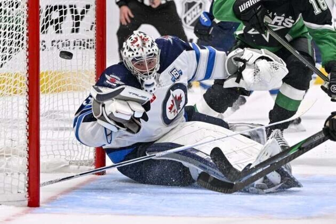 Jets and Canadiens, headed in opposite directions, face off