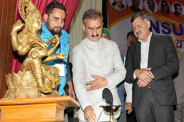 Determination and hard work key to achieving any goal: Himachal CM