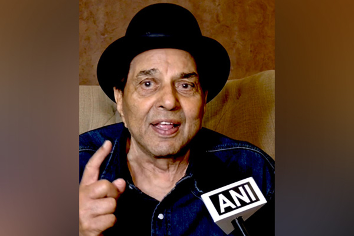 "Amitabh sahab mujhe milne aate the": Dharmendra recalls how Big B bagged role in 'Sholay' because of him