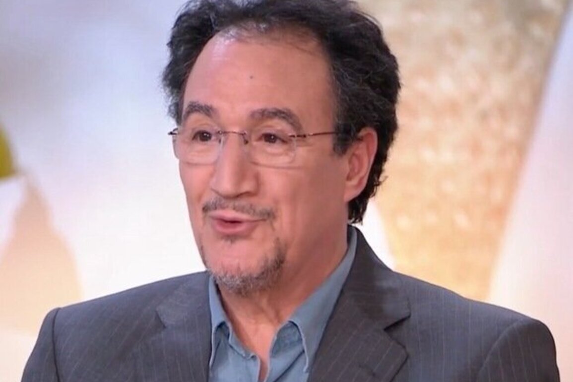 Mohamed Fellag: Humor and Its Politic Stakes