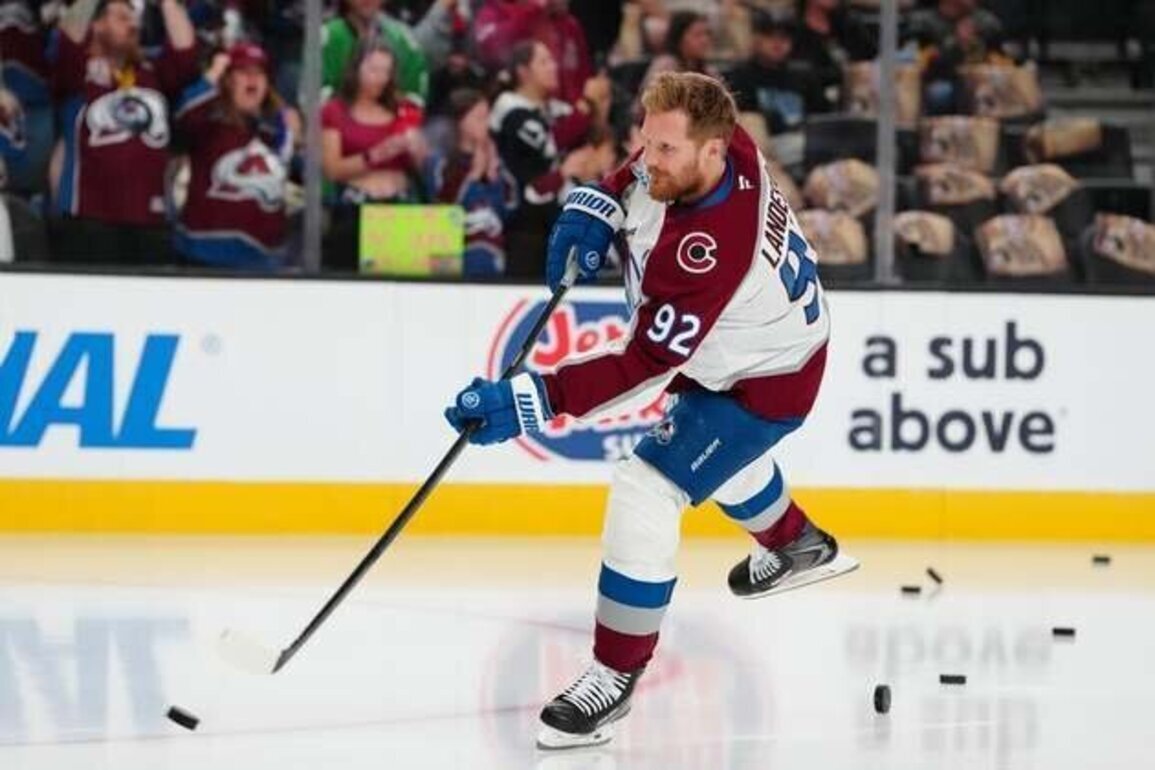 Avs' Gabriel Landeskog wins Masterton Trophy, Messier Leadership Award