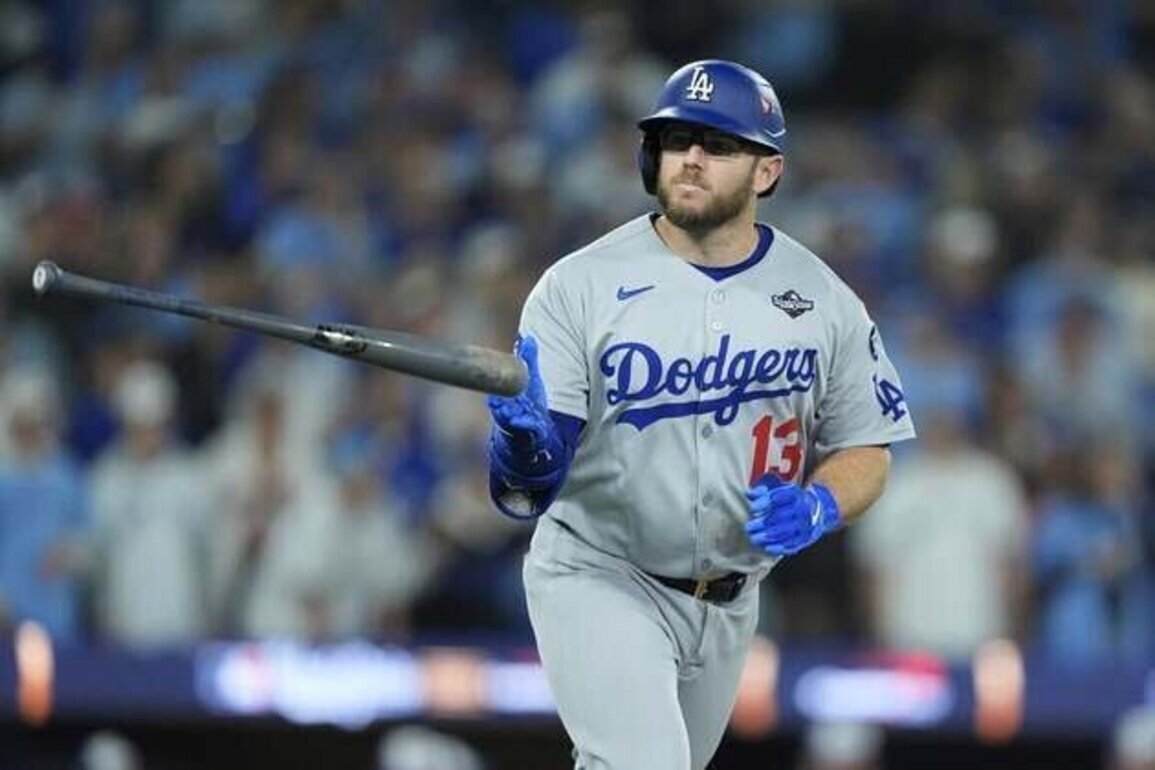 Dodgers 3B Max Muncy agrees to 1-year, $10M extension
