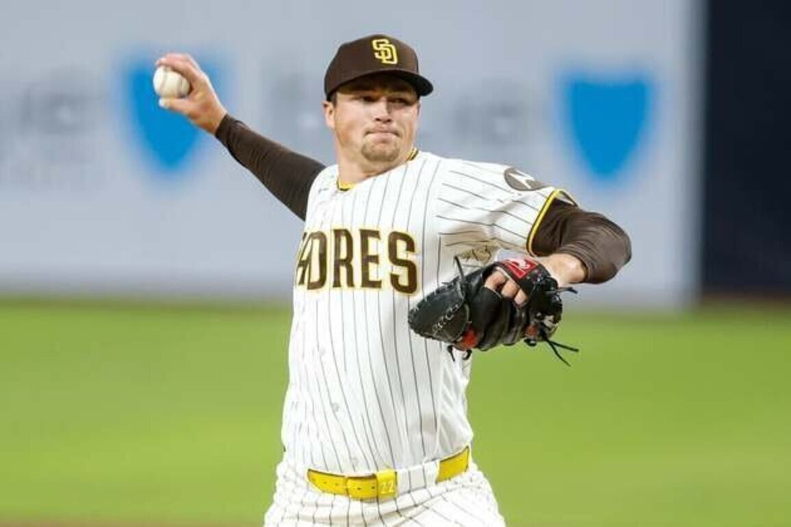 Red-hot Padres strive to subdue Mike Trout, Angels