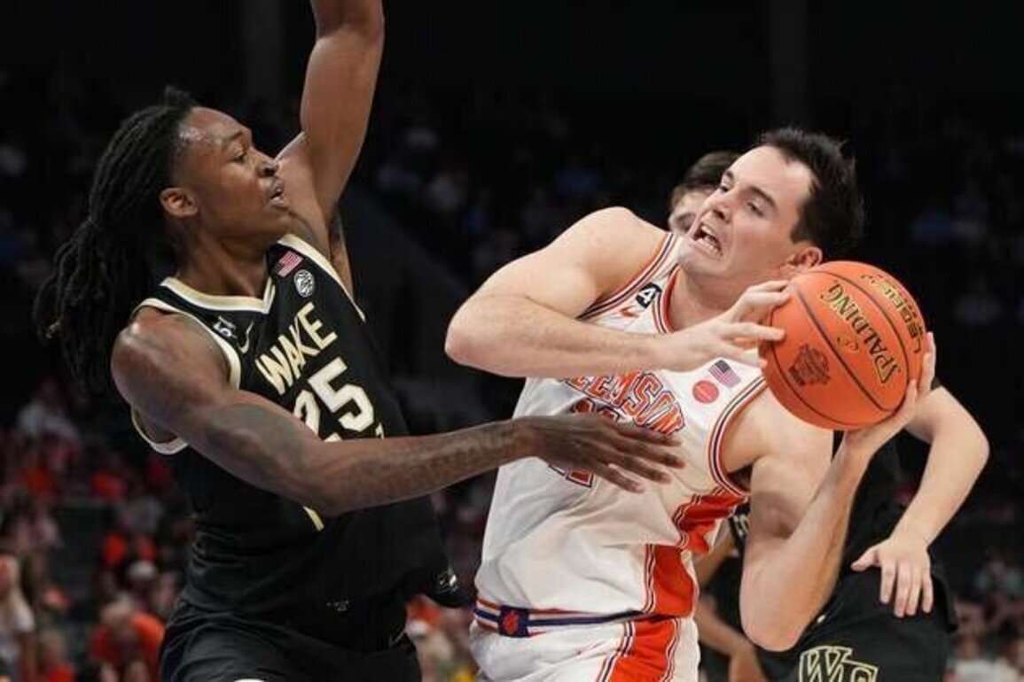 Balanced Clemson squad clamps down on Wake Forest