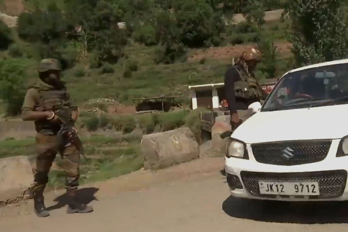 J-K: Security Forces intensify Anti-Terror search in Gambhir Mughlan forests