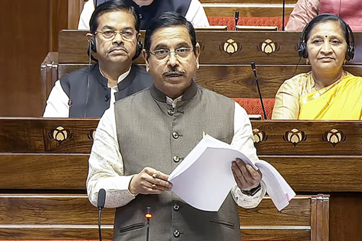 Pralhad Joshi writes to JP Nadda to act against erring establishments, ensure safety standards for food