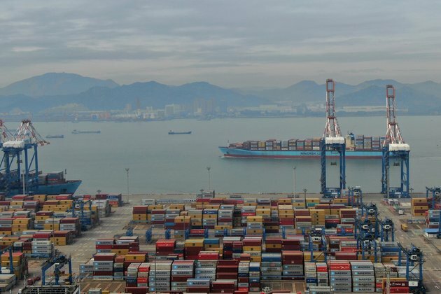 EU launches world&#039;s first carbon border tax