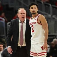 Wisconsin uses depth to take down struggling Central Michigan