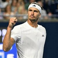 Top-seeded Alexander Zverev rallies to reach Toronto semis