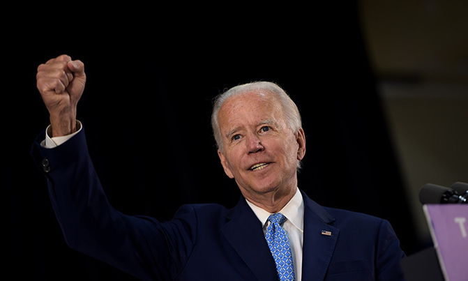 Biden campaign outraises Trump for second straight month Biden campaign outraises Trump for second straight month