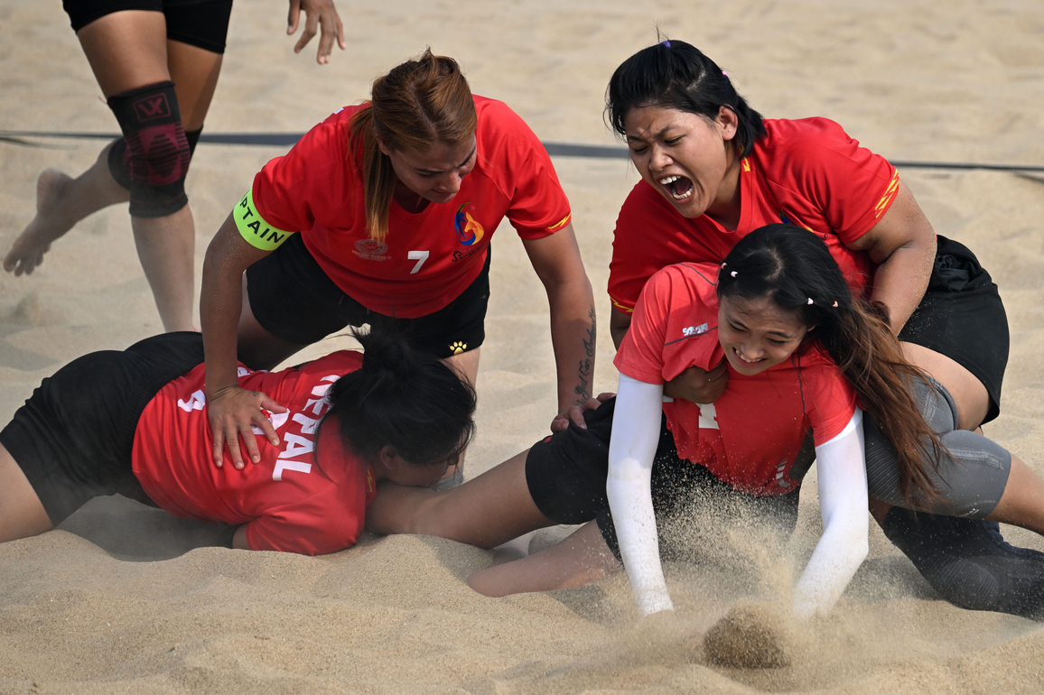 (SP)CHINA-HAINAN-SANYA-ASIAN BEACH GAMES-BEACH KABADDI-WOMEN'S-GROUP B (CN)