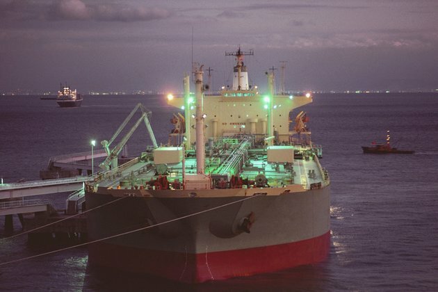 G7 member buying Russian oil above Western price cap WSJ