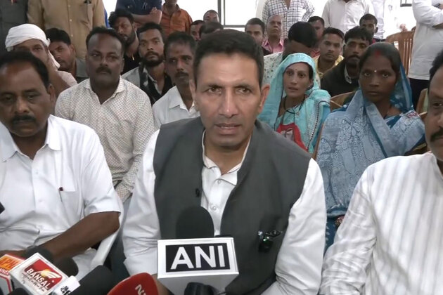 Congress demands MP health minister's removal over 14 children's death in Chhindwara