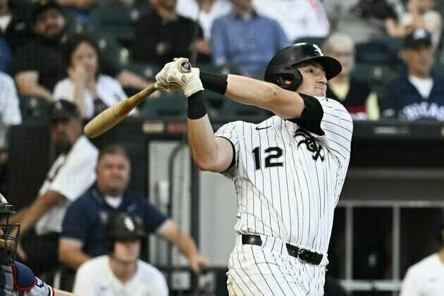 Colson Montgomery's first career grand slam puts White Sox over Twins