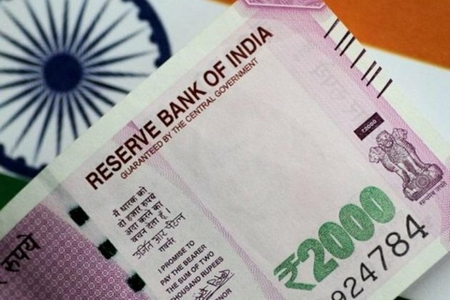 Rupee falls to record low vs dollar after US Fed hike