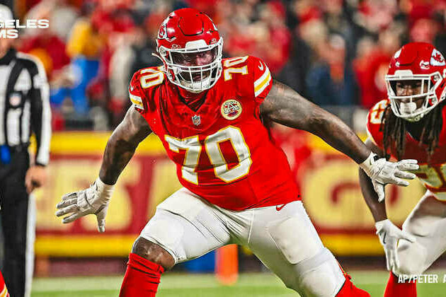 Rams sign OL D.J. Humphries to one-year deal