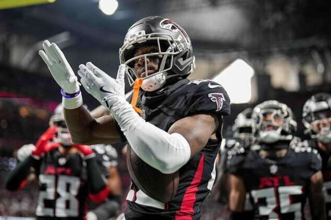 2025 Atlanta Falcons roster recaps