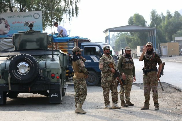 Taliban Arrest 200 Anti-Pakistan Militants in Afghanistan