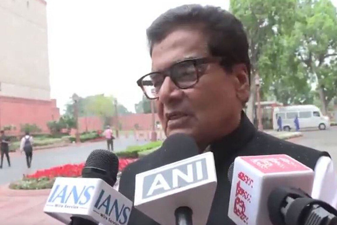 "Global conflict may hit India's economy", says Samajwadi Party MP Gopal Yadav