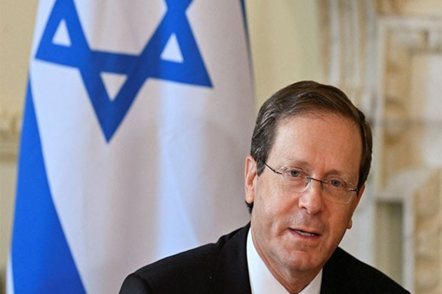 'Hamas is hijacking aid and holding Gaza civilians hostage,' says Israeli President Herzog during Gaza visit