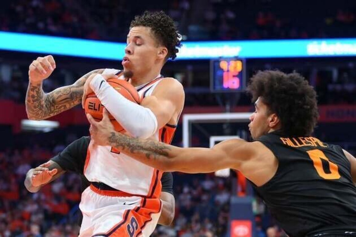 Syracuse meets Saint Joseph's after marquee upset win