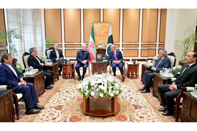 Pak PM Shehbaz meets Iranian delegation in Islamabad ahead of "make or break" talks with US