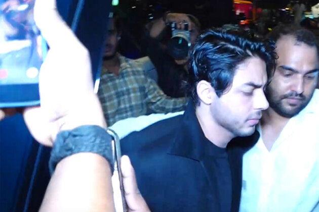 Aryan Khan makes a stylish appearance at Raghav Juyal's birthday bash in Mumbai