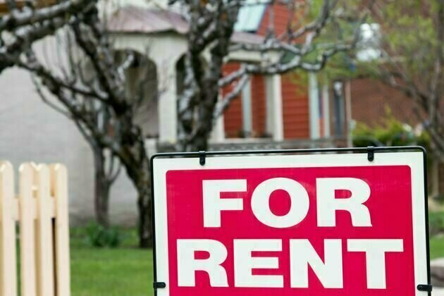 Half of Australian landlords sell their investments after 2 years, adding to renters' insecurity
