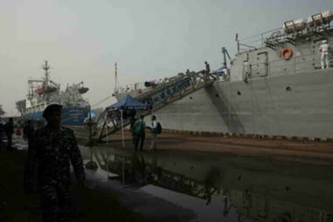 India and Pakistan to stage separate naval drills - media