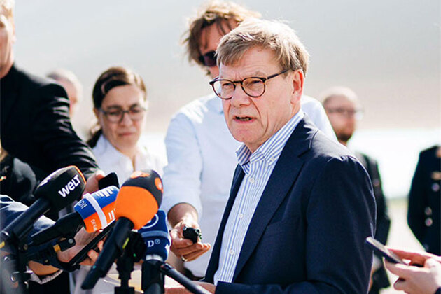 Germany backs Lithuania after "unacceptable and dangerous" balloon incursions from Belarus